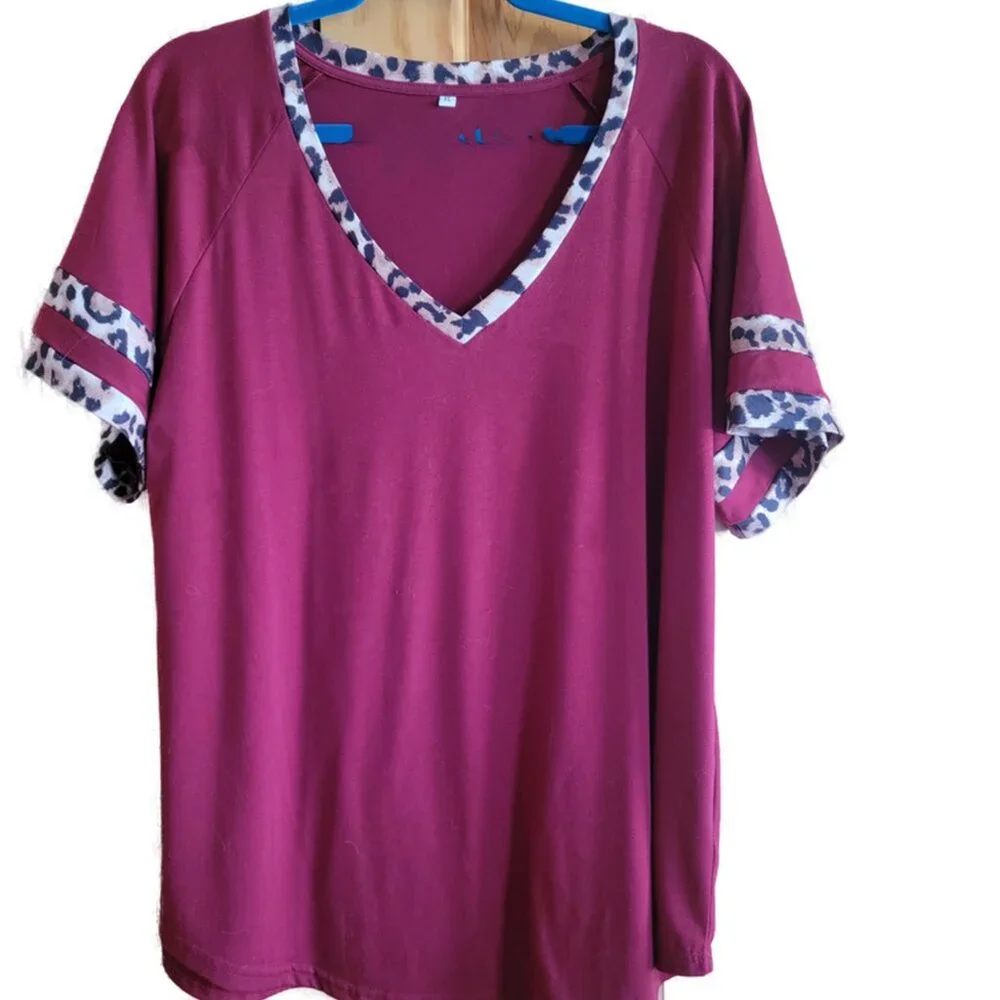 Plus Size V-Neck Colorblock Tunic T-Shirt (Sz XL/Plus0X) - Picture 2 of 5